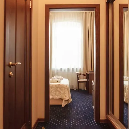 Amsterdam Hotel 4*